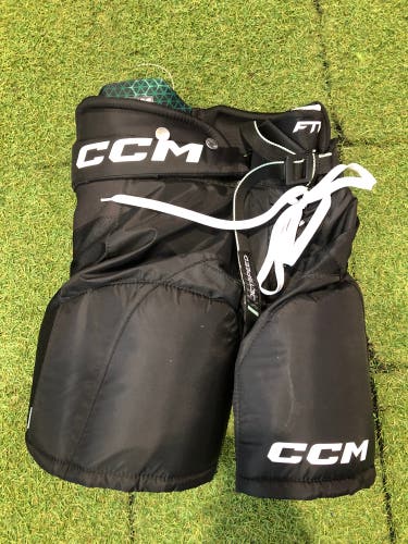 Junior Medium CCM JetSpeed FTW Hockey Pants (Used)