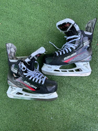 Senior Bauer Vapor XLTX Pro Hockey Skates 7 (Used)