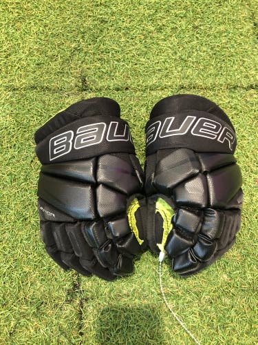 Junior Bauer Vapor 3X Gloves 10" (Used)