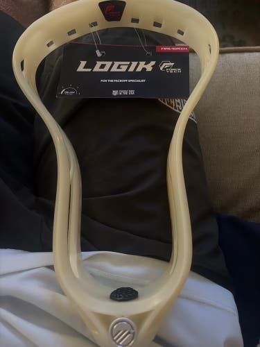 Maverik Logik Unstrung Head (New)