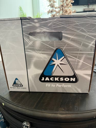 Jackson Ultima Figure Skates B Adult 7.5 (New, never worn, never mounted or heat molded)