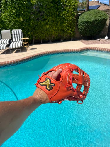 RH Infield Baseball Glove 11.5" (New)