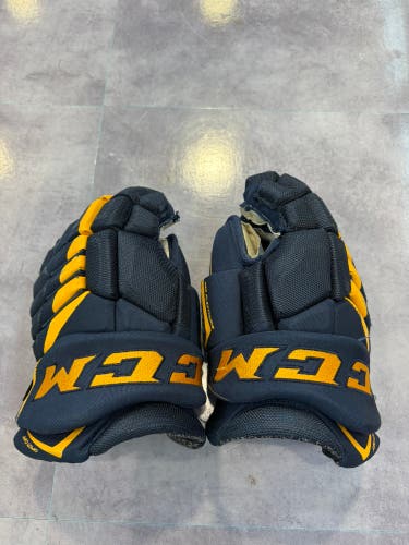 Senior CCM JetSpeed FT4 Gloves 13" (Used)