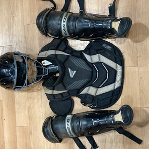 Youth Easton Gametime Catcher's Set (Used)