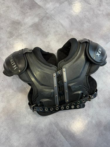 Medium Adult Xenith Velocity Pro Light Shoulder Pads (Used)