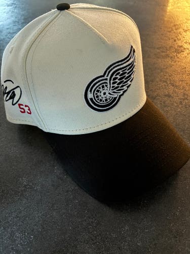 New Era Hat Detroit Red Wings signed Moritz Seider (New)
