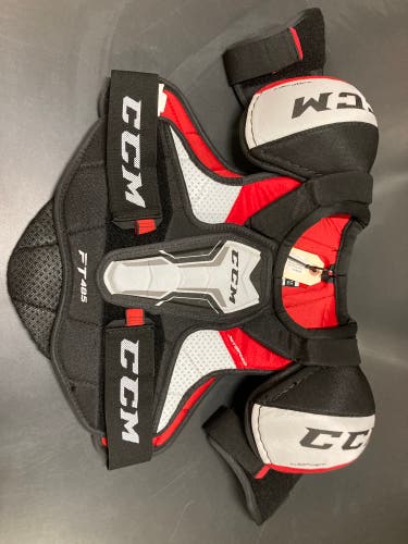 Small Senior CCM JetSpeed FT485 Shoulder Pads (Used)