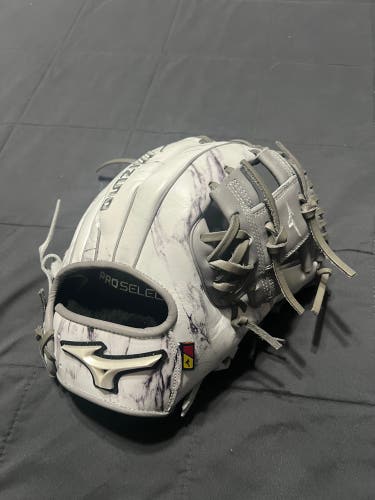 Mizuno Pro Select RH Infield Baseball Glove 11.5" (New)