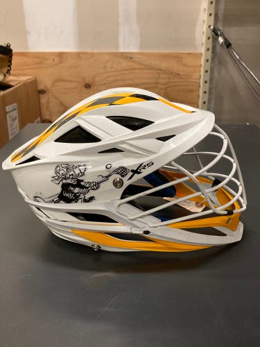 Adult Cascade XRS Helmet (Used) | UMBC Player Issued