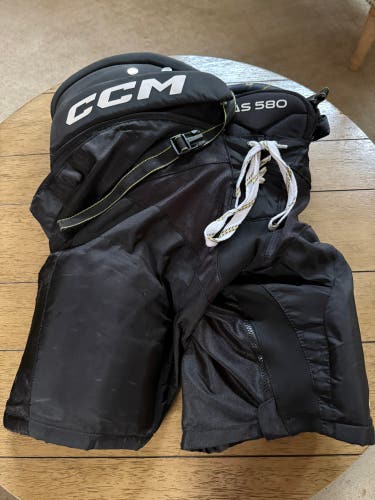 Senior Medium CCM Tacks AS 580 Hockey Pants (Used)