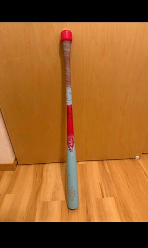 Old Hickory Black Label Bat (-3) 30 oz 33" (Used)
