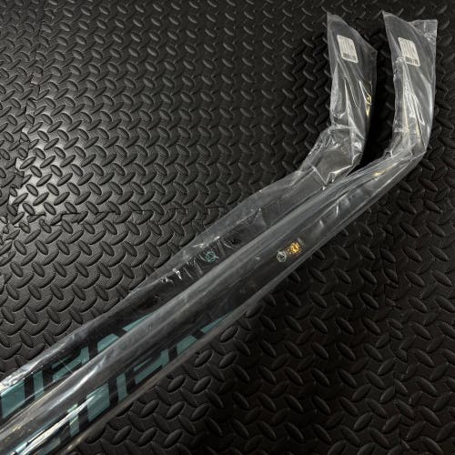 *NEW* 2 Pack Bundle > SR  Bauer Pulse Right Handed Hockey Stick P88 77 Flex - TEAL