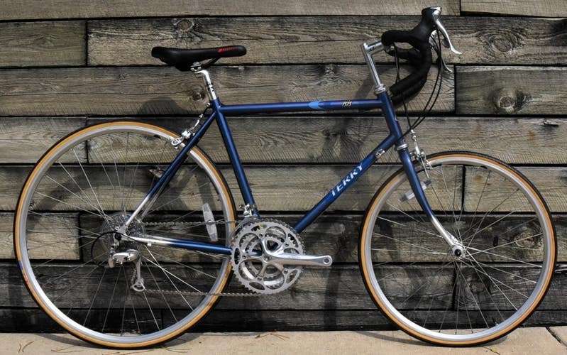 TERRY ISIS WOMEN RACE BIKE SIZE SMALL, 48 CM, 27 SPEED, 700 AND 24" WHEEL ULTEGR