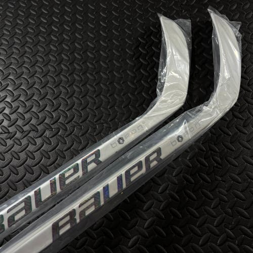 *NEW* 2 Pack Bundle - SR Bauer Proto2 Right Handed Hockey Stick P28 77 Flex - Limited - WHITE