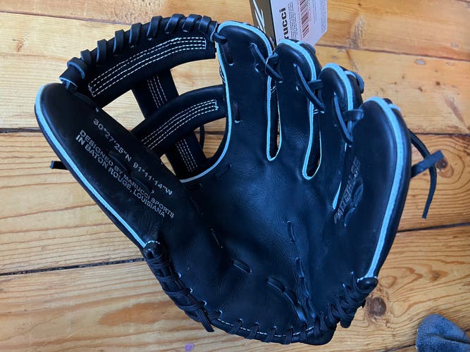 Marucci Capitol Series RH Infield Baseball Glove 11.5" (New)
