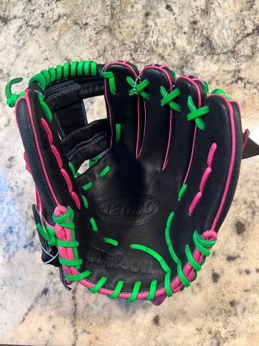 Wilson A2000 1786SS RH Infield Baseball Glove 11.5" (New)