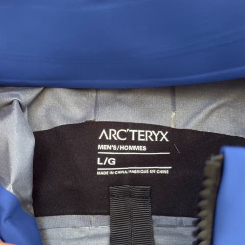 Arc’teryx Alpha SV Pro Blue Gore-Tex Jacket Men’s NWT Size L