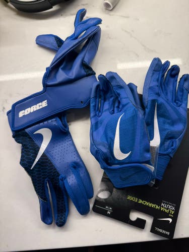 Lot of 2 (Two) Youth Medium Nike Alpha Batting Gloves (New)