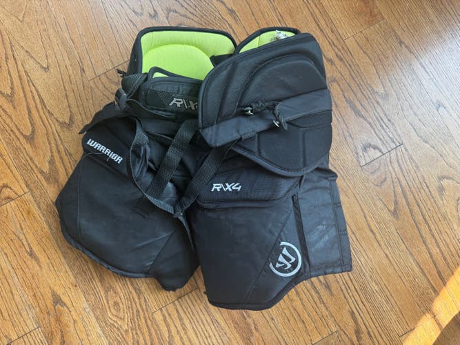 Junior Large/Extra Large Warrior Ritual X4 Hockey Goalie Pants (Used)