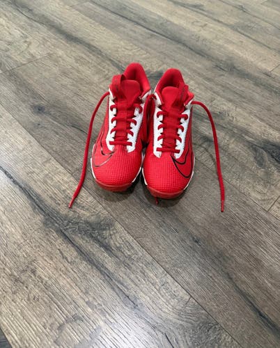 Red Kid's 4Y (Big Kids / Youth) Youth Nike vapor Low Top Molded Cleats (Used)