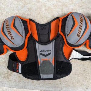 Small Youth CCM Shoulder Pads (Used)