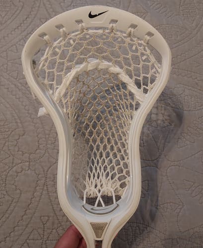 Nike Fresh Stringing Lakota 2 Head (Used)