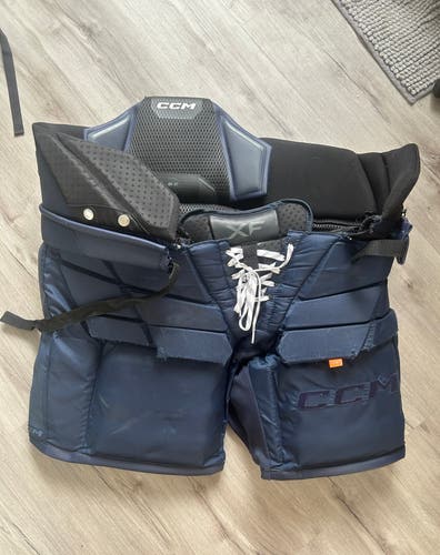 Senior XL CCM Axis XF Pro Hockey Goalie Pants (Used)