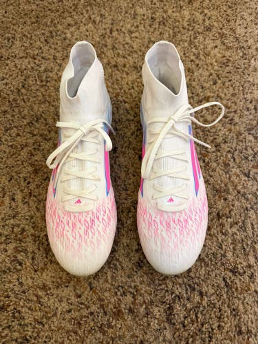 Adidas white F50 soccer cleats (size W 9.5)