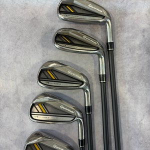 Men's TaylorMade Rocketbladez Iron Set Right Handed Senior Flex Graphite Shaft (Used)