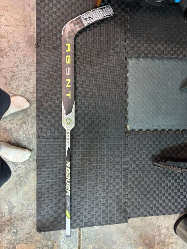 Senior Bauer Agent Regular Goalie Stick 26" Paddle (Used)