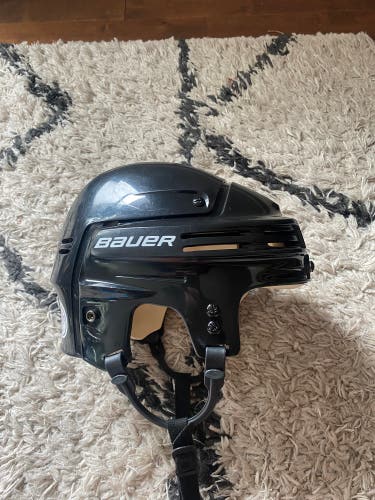 Extra Large Black Bauer 4500 Helmet (Used)