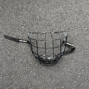 Medium Bauer Profile III Facemask Full Cage (Used)