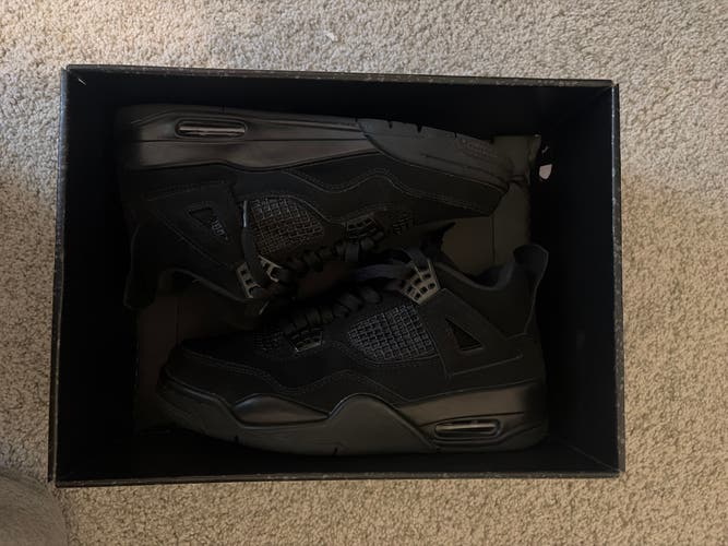 Jordan 4 Retro Black cat