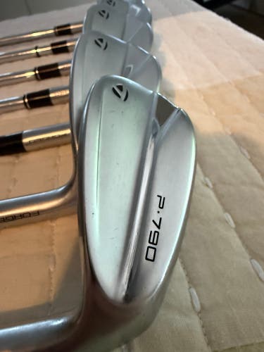 Men's 2021 TaylorMade P-790 Right Handed Iron Set Extra Stiff Flex (7 Clubs) #5 - #9, PW, GW (Used)