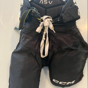 Junior Small CCM Tacks AS-V Hockey Pants (Used)