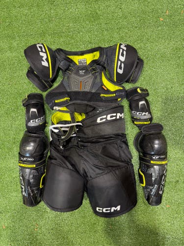 Youth Medium Premium CCM Tacks XF Pro Starter Kit