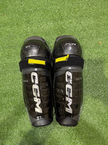 12" Junior CCM AS 580 Shin Pads