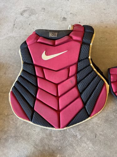 Nike Diamond Elite Catcher's Chest Protector (Used)