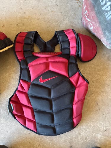 Nike vapor Catcher's Chest Protector (Used)