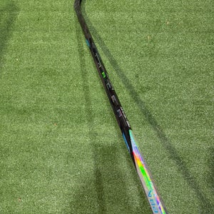 Junior Bauer Nexus Tracer Hockey Stick | LH P28