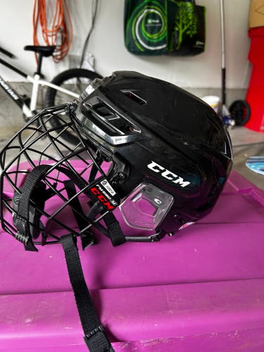 Medium CCM Tacks 710 Helmet (New)