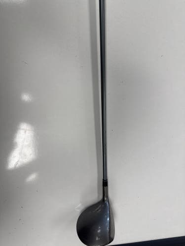 Women's 2004 TaylorMade R5 Dual Right Handed Fairway Wood Ladies Flex 3 Wood Graphite Shaft (Used)