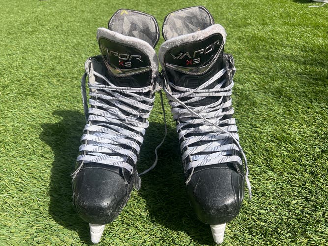 Black 2021 Bauer Vapor 3X Hockey Skates 9 (Used)