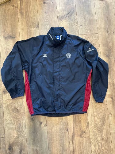 Mens Vintage 2000-2002 Manchester United Umbro Hooded Rain Jacket Size XL