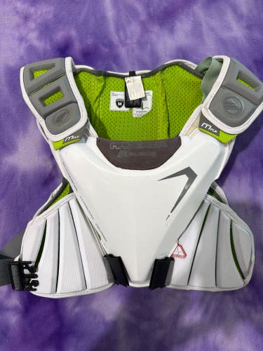 Medium Adult Maverik MAX EKG Shoulder Pads (Used)