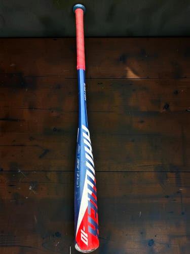 Easton Bat (-10) 18 oz 28" (Used)