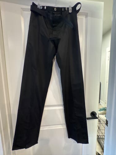 Referee (Used)