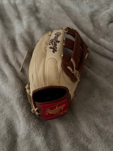 Rawlings Gold Glove Elite RH Outfield Baseball Glove 12.75" (Used)