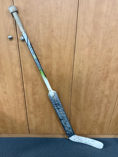 Senior Bauer Vapor Hyperlite 2 Regular Goalie Stick 26" Paddle (Used)