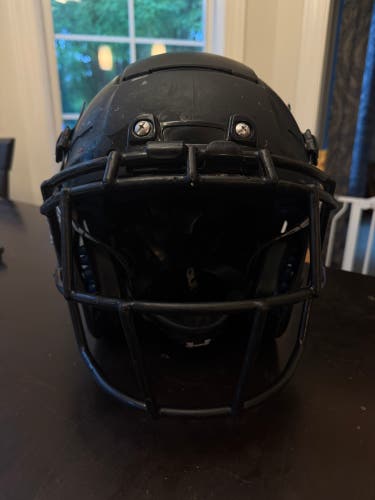 Black Youth Large Schutt F7 Helmet (Used)
